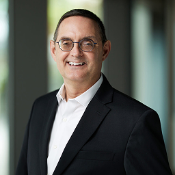 Daniel Leduc headshot.