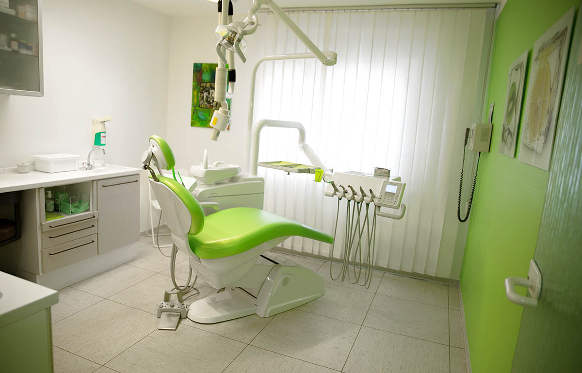 Praxis für Zahnheilkunde Birgit Dunkelmann, Hankelstr. 51 in Bonn