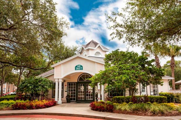 Images Watauga Woods Apartments