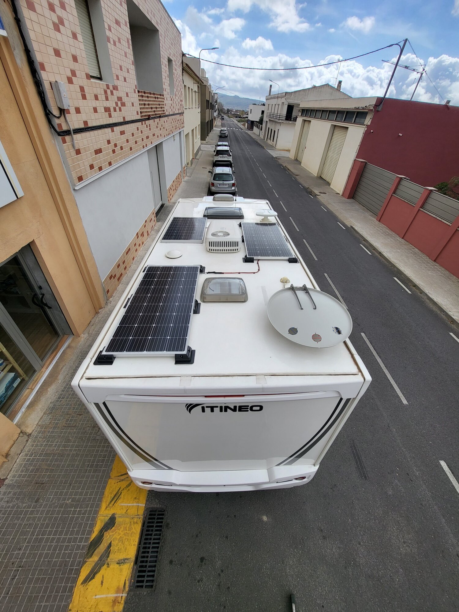 Images FreeVans S.L.- Taller de Autocaravanas & Camper Barcelona