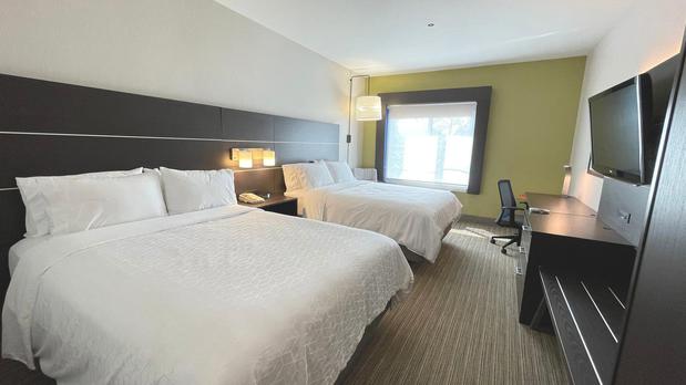 Images Holiday Inn Express & Suites Decatur, an IHG Hotel