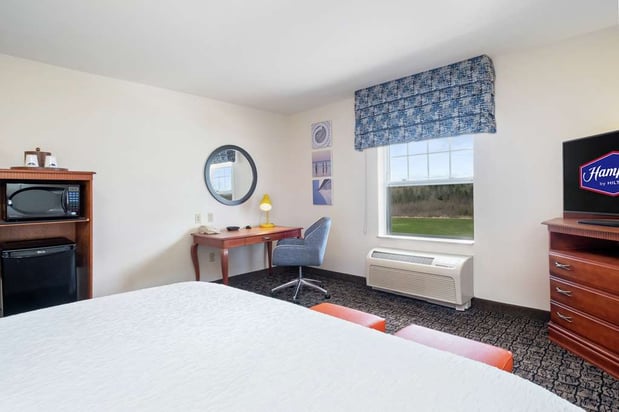 Images Hampton Inn & Suites Rockland