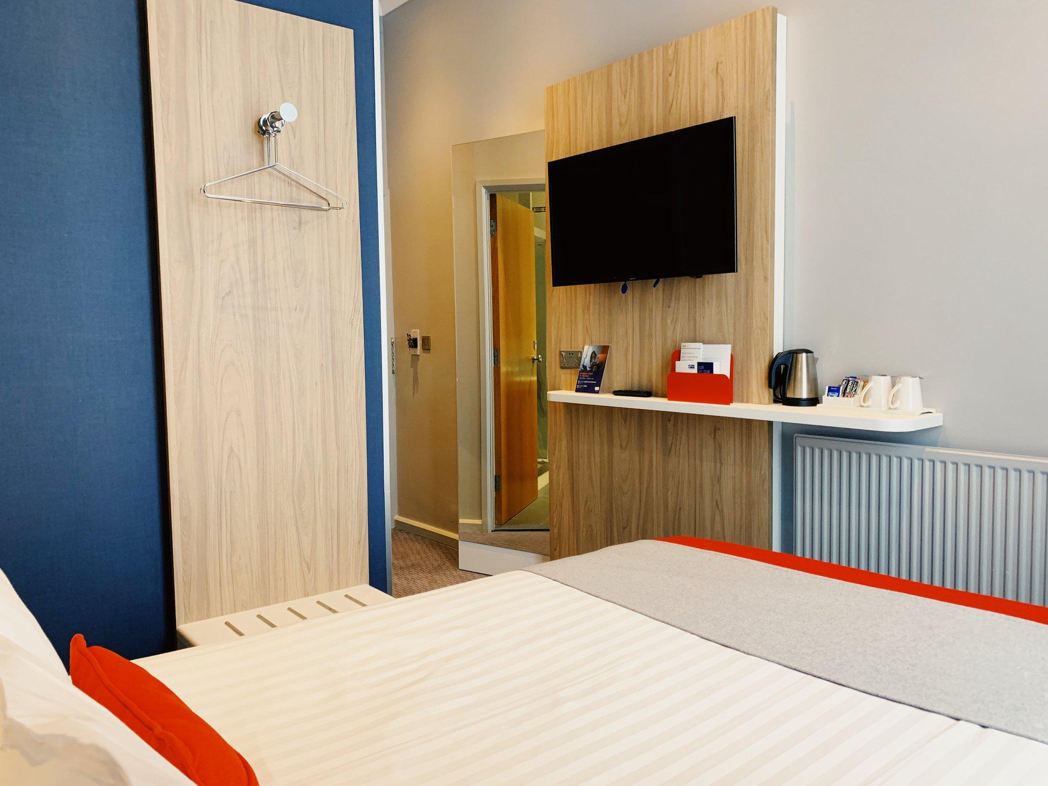 Images Holiday Inn Express London - Victoria, an IHG Hotel