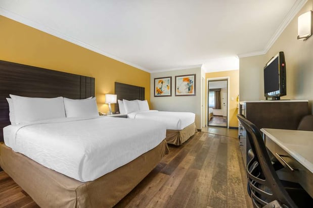 Images Best Western Plus Orange County Airport North