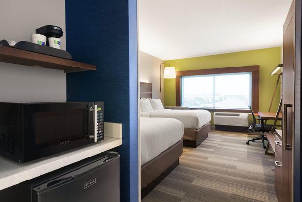 Images Holiday Inn Express & Suites Edinburg-McAllen Area, an IHG Hotel