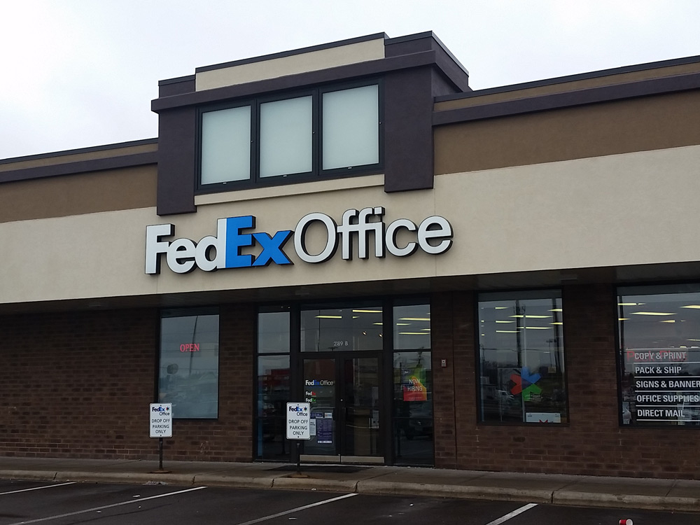 Exterior photo of FedEx Office location at 2189 Snelling Ave N\t Print quickly and easily in the self-service area at the FedEx Office location 2189 Snelling Ave N from email, USB, or the cloud\t FedEx Office Print & Go near 2189 Snelling Ave N\t Shipping boxes and packing services available at FedEx Office 2189 Snelling Ave N\t Get banners, signs, posters and prints at FedEx Office 2189 Snelling Ave N\t Full service printing and packing at FedEx Office 2189 Snelling Ave N\t Drop off FedEx packages near 2189 Snelling Ave N\t FedEx shipping near 2189 Snelling Ave N