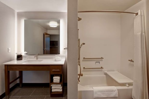 Images Homewood Suites by Hilton Summerville