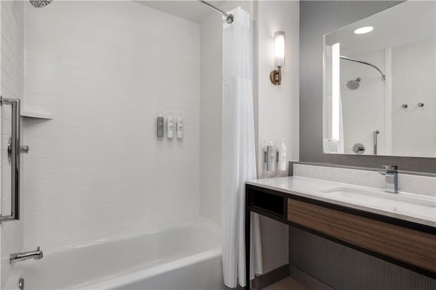 Images Hilton Garden Inn Indianapolis Downtown