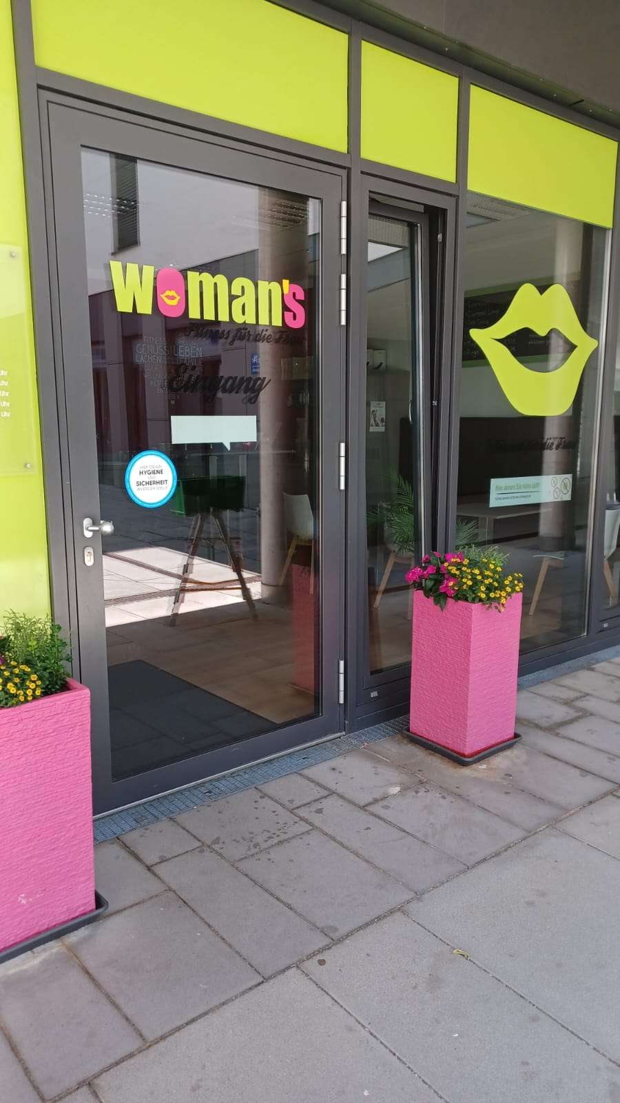 Woman’s - Fitness für die Frau, Albert-Schweitzer-Straße 74 in München