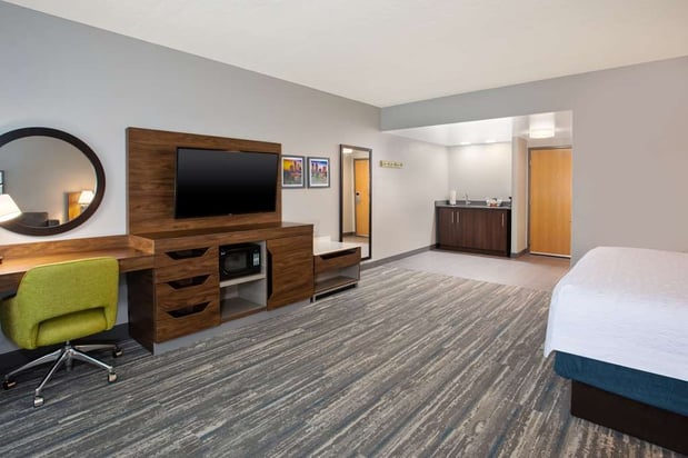 Images Hampton Inn & Suites Tampa East (Casino Area)