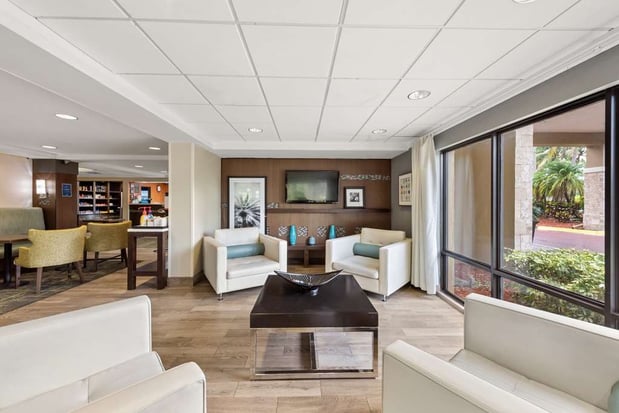 Images Hampton Inn Miami-Airport West