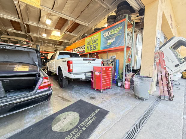 Images Five Star Truck & Auto Repair