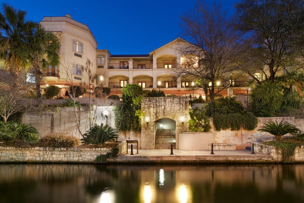 Images Hotel Indigo San Antonio-Riverwalk by IHG