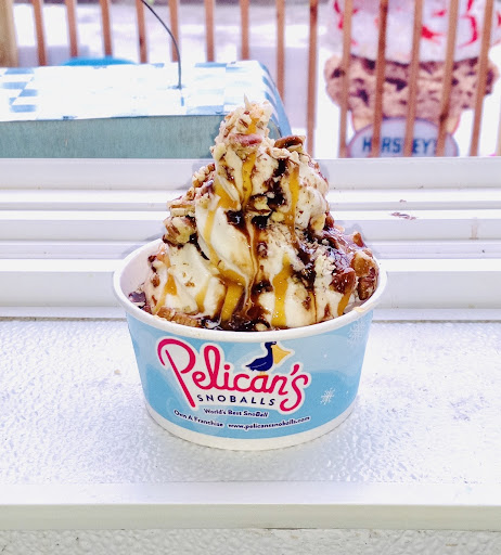 Images Pelican’s SnoBalls and Ice Cream