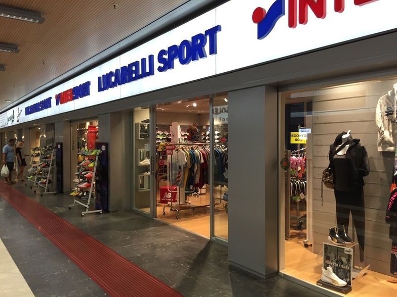 Images Lucarelli Sport  Centro Commerciale Coop