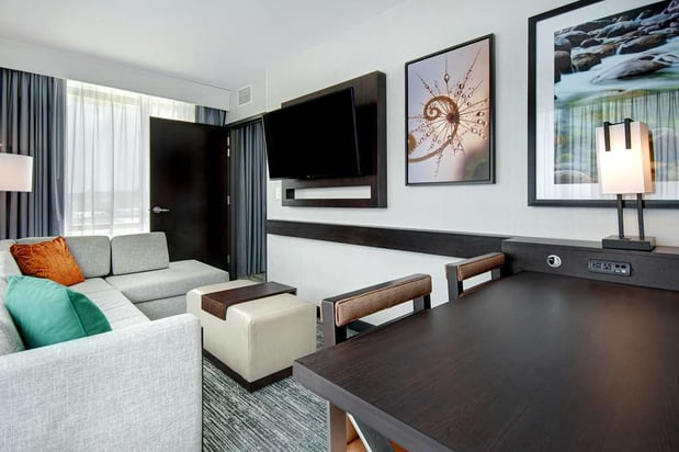 Images Embassy Suites by Hilton Alpharetta Halcyon