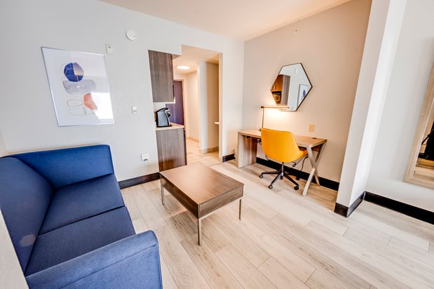 Images Holiday Inn Express & Suites Columbus OSU-Medical Center by IHG