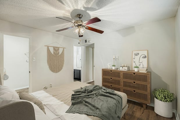 Images Rise Apollo Heights