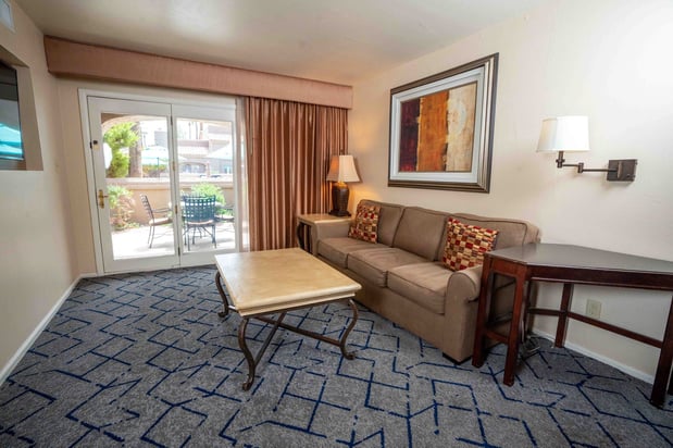 Images Scottsdale Plaza Resort