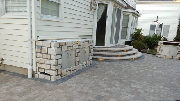 Images Arcos Outdoor Living Inc.