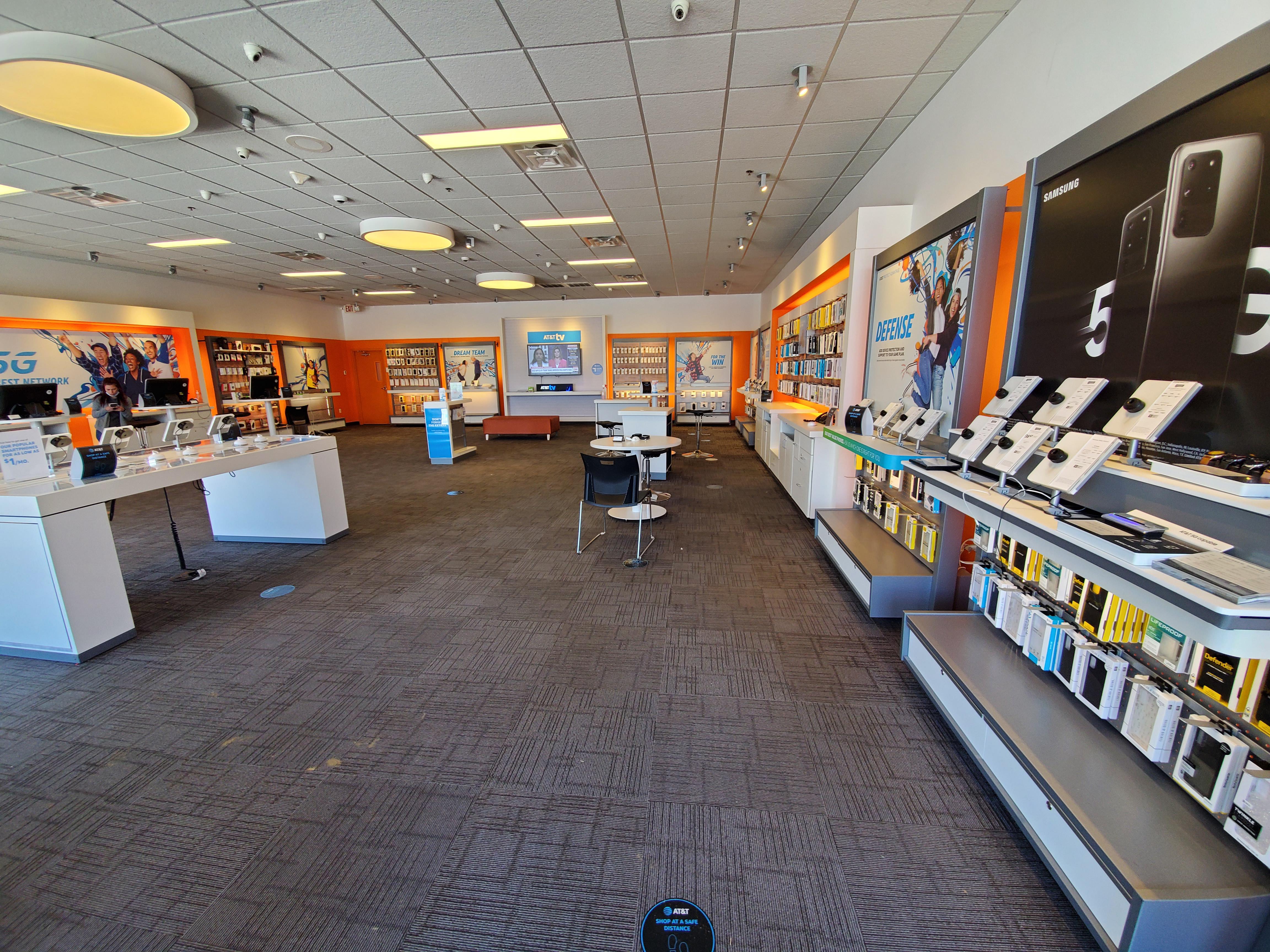 AT&T Store Photo