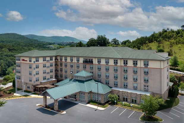 Images Hilton Garden Inn Roanoke
