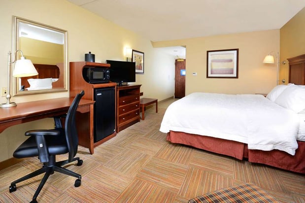 Images Hampton Inn Raleigh-Capital Blvd. North