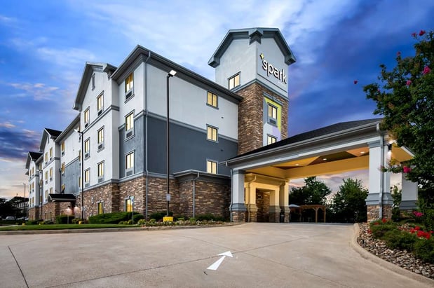 Images Spark by Hilton Longview