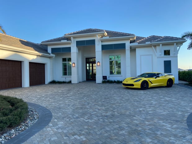 Images Gina Lamouth, SWFL Realtor