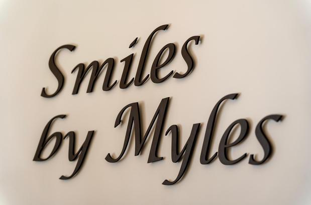Images Smiles by Myles