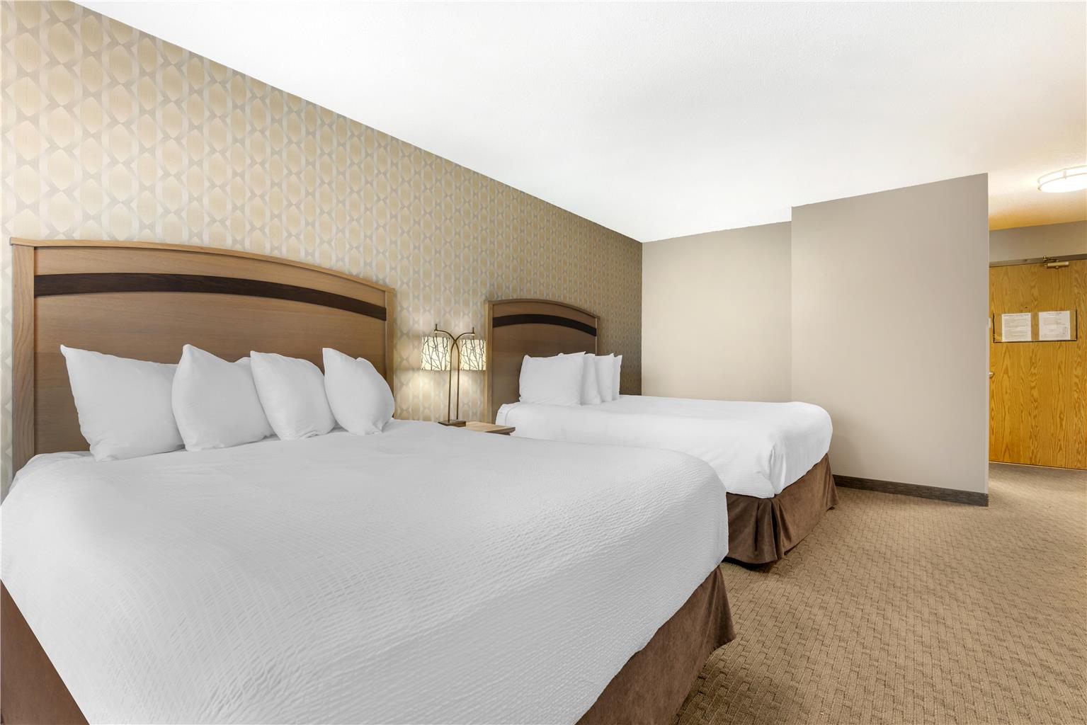 Images Best Western Plus Country Meadows Inn