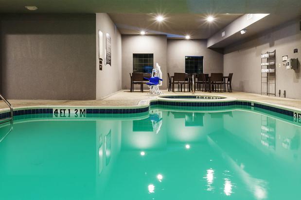 Images Staybridge Suites Tyler University Area by IHG