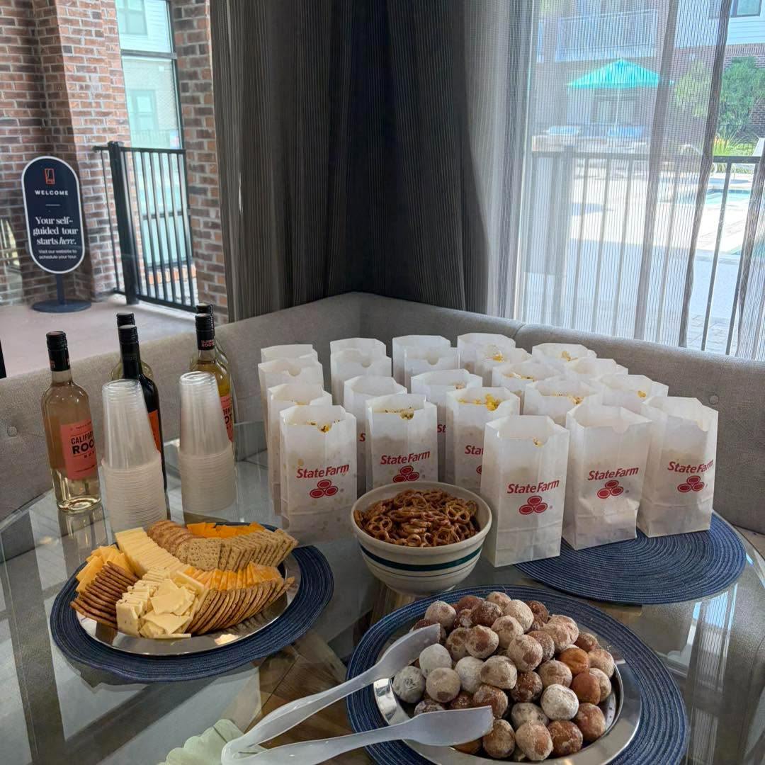 We had so much fun at the Mayfaire Flats residential event. We enjoyed spending time with residents, painting glasses, and sharing some snacks. Thank you, Mayfaire Flats, for having us. We loved being part of the event!