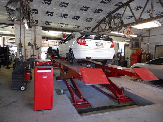 Images Gowen's Automotive Repairs
