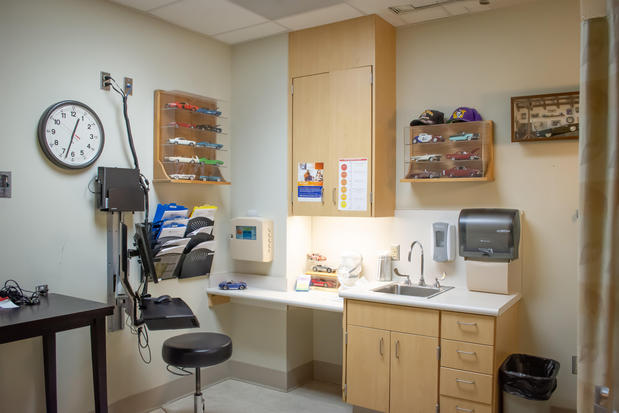 Images Kathryn Severyns Dement Sleep Disorders Center