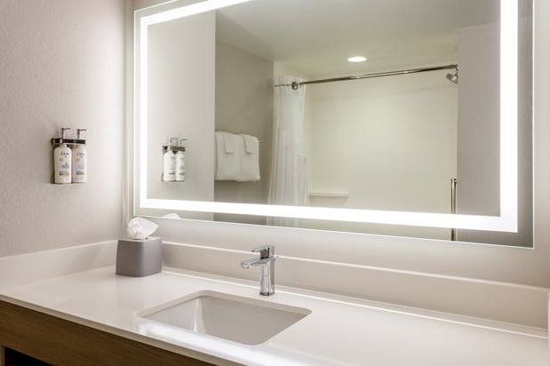 Images Holiday Inn Express & Suites Jackson - Flowood by IHG