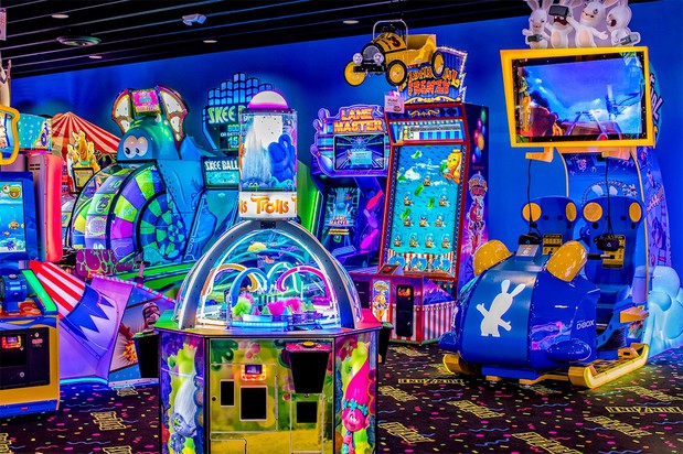 Images Pizza Ranch FunZone Arcade