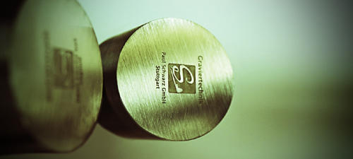 Beschriftungs & Graviertechnik Schwarz Holding GmbH, Balinger Strasse 19 in Stuttgart