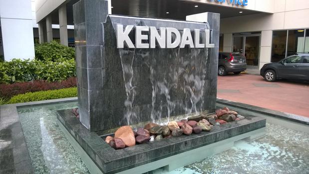 Images Kendall Cadillac of Eugene