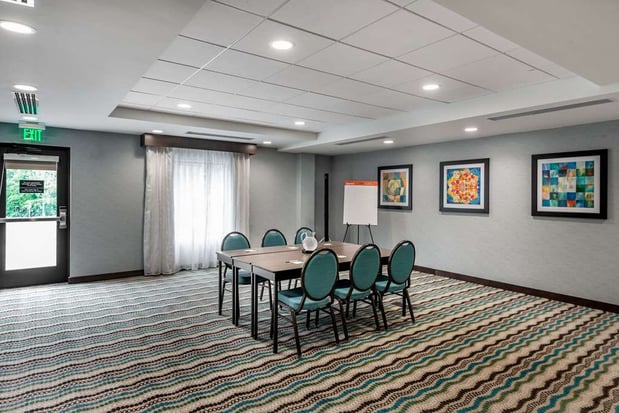 Images Hampton Inn Baltimore Bayview Campus