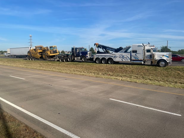 Images Scarletts towing & recovery