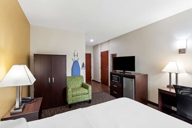 Images SureStay by Best Western Grayson