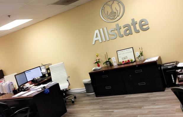 Images Gino Mattunts: Allstate Insurance