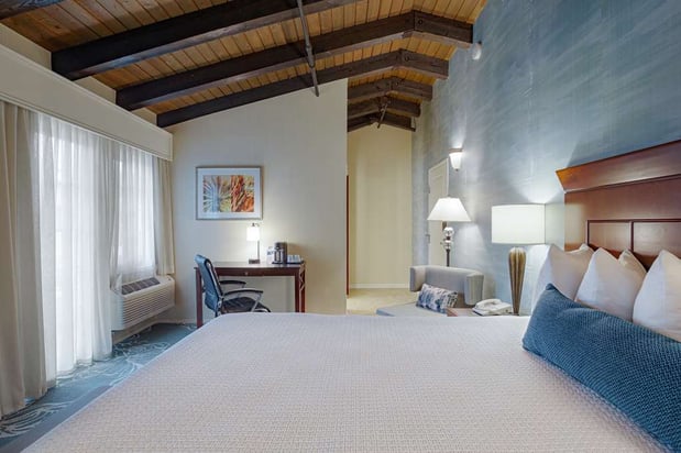 Images Best Western Plus Carpinteria Inn