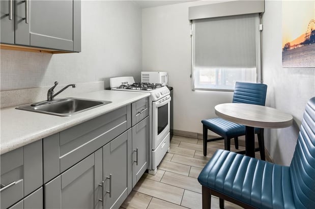 Images SureStay by Best Western Santa Monica