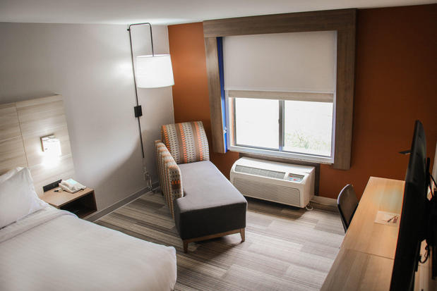 Images Holiday Inn Express & Suites Athens, an IHG Hotel