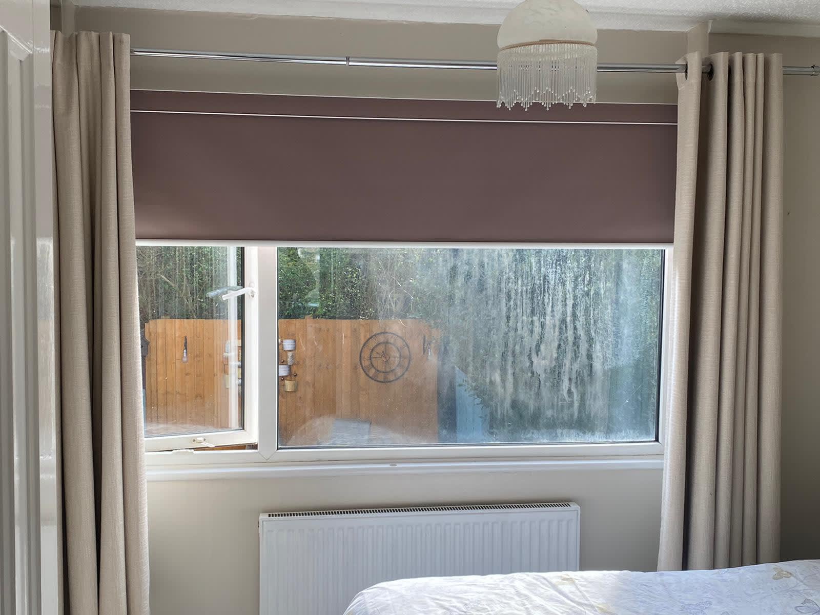 Surrey Blind & Curtain Co Ltd Croydon 01689 843669