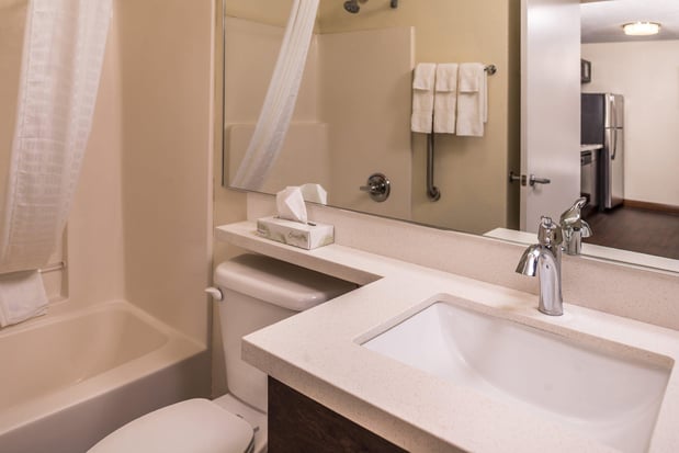 Images Candlewood Suites Kansas City Speedway by IHG