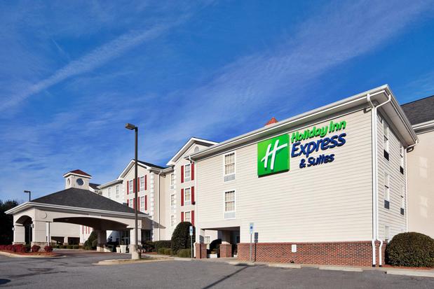 Images Holiday Inn Express & Suites Conover (Hickory Area), an IHG Hotel