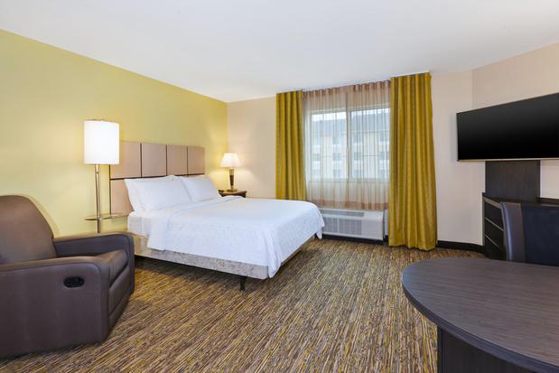 Images Candlewood Suites Washington North, an IHG Hotel